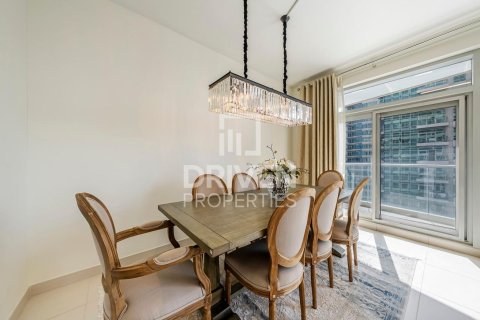 Apartamento en The Lofts, Downtown Dubai (Downtown Burj Dubai), Dubai, 2 dormitorios, 115 m², № 86458 - foto 15