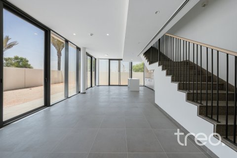 Villa in Arabian Ranches 3, Dubai 5 bedrooms, 317.73 sq.m. № 119802 - photo 2