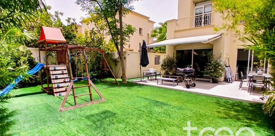 Villa en The Springs, Dubai, 3 dormitorios, 348.39 m², № 119799