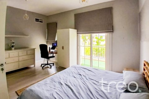 Villa en The Springs, Dubai, 3 dormitorios, 348.39 m², № 119799 - foto 11