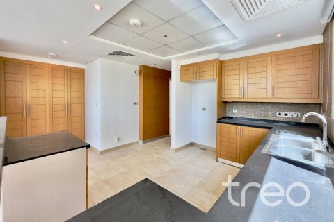 فيلا في Legacy, Jumeirah Park, دبي 4 غرف نوم, 386.2 م² رقم 119800 - صورة 6
