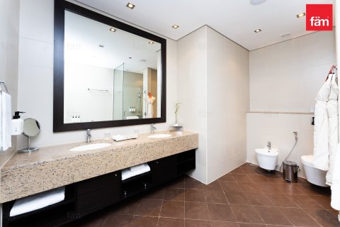 Apartamento en Palm Jumeirah, Dubai, 1 dormitorio, 138.8 m², № 89618 - foto 8