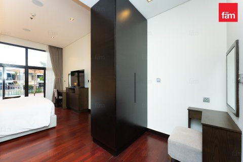 Apartamento en Palm Jumeirah, Dubai, 1 dormitorio, 138.8 m², № 89618 - foto 13