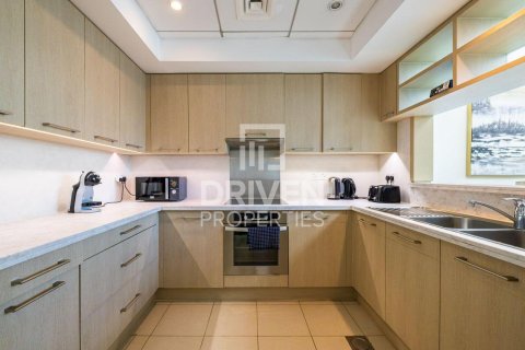 Apartment in Boulevard Central Towers, Downtown Dubai (Downtown Burj Dubai), Dubai 2 bedrooms, 118.82 sq.m. № 129799 - photo 10