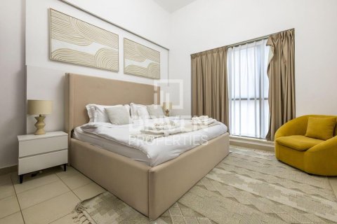 Apartment in Boulevard Central Towers, Downtown Dubai (Downtown Burj Dubai), Dubai 2 bedrooms, 118.82 sq.m. № 129799 - photo 2