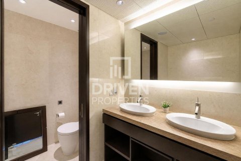 Apartamento en Downtown Dubai (Downtown Burj Dubai), Dubai, 2 dormitorios, 191.01 m², № 140273 - foto 20