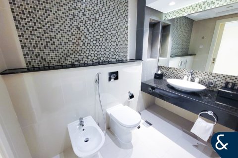 Apartamento en Downtown Dubai (Downtown Burj Dubai), Dubai, 2 dormitorios, 123 m², № 74413 - foto 11