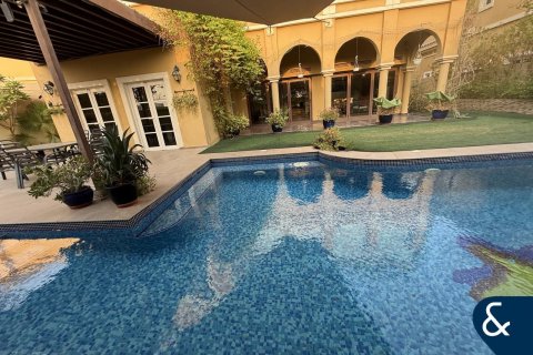 Villa in The Villa, Dubai 4 bedrooms, 626 sq.m. № 74409 - photo 16