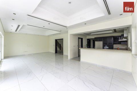 Снять в аренду виллу в Al Furjan, Дубай: 4 спальни, 600м², № 47671 - фото 12
