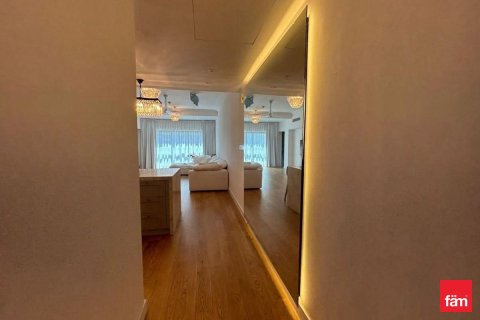 Купить квартиру в Пальме Джумейре, Дубай: 1 спальня, 121.3м², № 90426 - фото 3