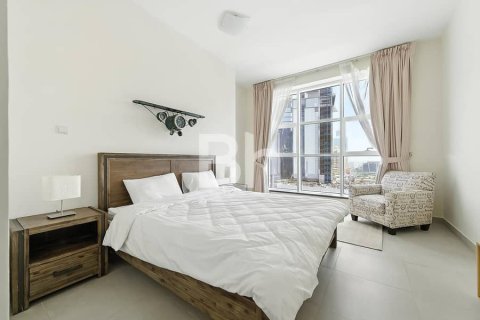 Apartment in Dubai Marina, Dubai 2 bedrooms, 117 sq.m. № 56635 - photo 1