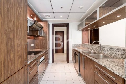 Apartment in Dubai Marina, Dubai 2 bedrooms, 126 sq.m. № 56634 - photo 13