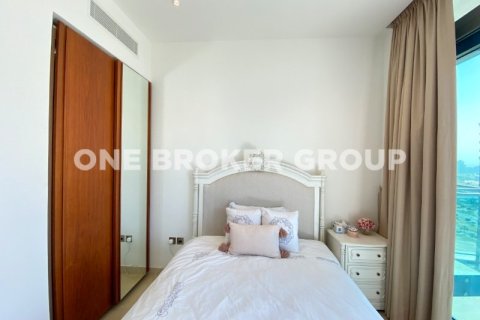 Apartment in Dubai Marina, Dubai 3 bedrooms, 185.1 sq.m. № 30505 - photo 14