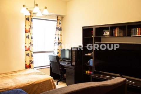 Купить квартиру в Дубае: 2 спальни, 132.4м², № 30506 - фото 8
