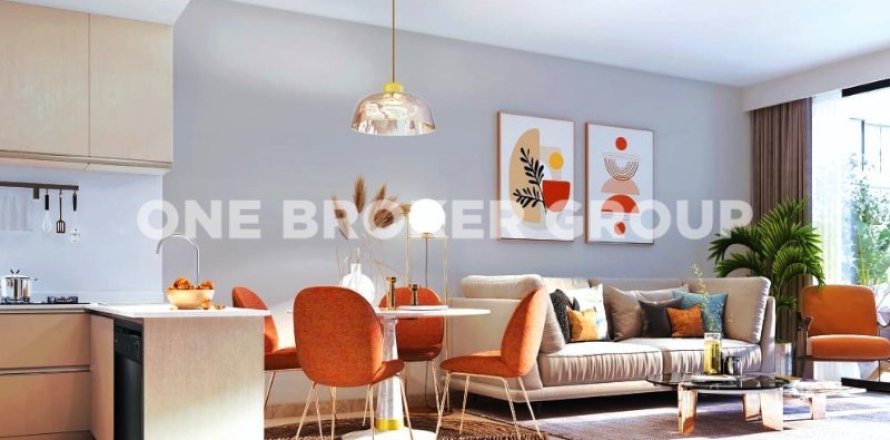 Apartamento en East 40, Al Furjan, Dubai, 1 dormitorio, 106.1 m², № 30502