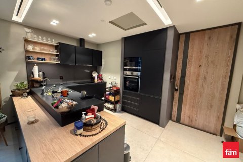 Appartement à Dubai, 2 chambres, 155.1 m², № 110632 - photo 14
