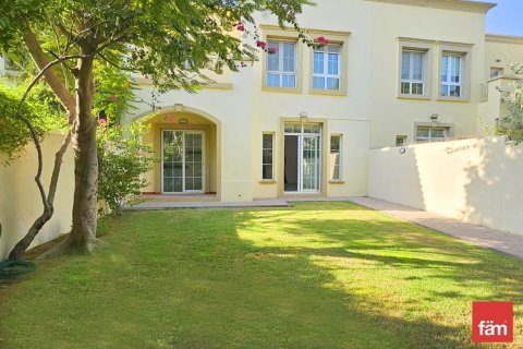 Villa in Dubai 3 bedrooms, 254.9 sq.m. № 109464
