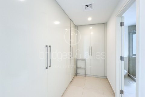 Villa in Dubai Hills Estate, Dubai 4 bedrooms, 326 sq.m. № 90158 - photo 14