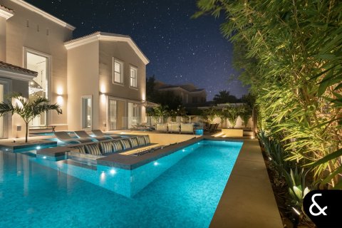 Villa à Arabian Ranches, Dubai, 7 chambres, 1555 m², № 75855 - photo 17