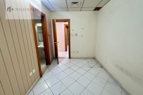 Снять в аренду квартиру в Bur Dubai, Дубай: 3 спальни, 278.7м², № 7728 - фото 15