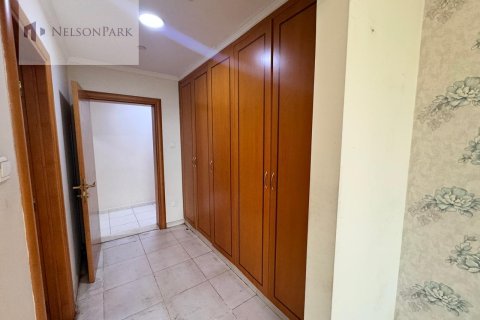 Снять в аренду квартиру в Bur Dubai, Дубай: 3 спальни, 278.7м², № 7728 - фото 13