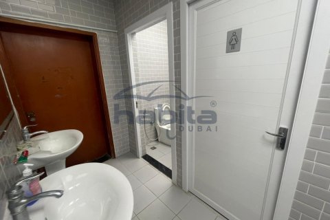 Entrepôt à Jebel Ali, Dubai, 5574.1 m², № 7729 - photo 12