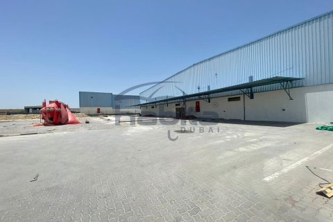 Entrepôt à Jebel Ali, Dubai, 5574.1 m², № 7729 - photo 13