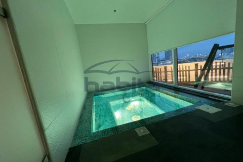 Apartamento en Business Bay, Dubai, 3 dormitorios, 126.8 m², № 7722 - foto 16