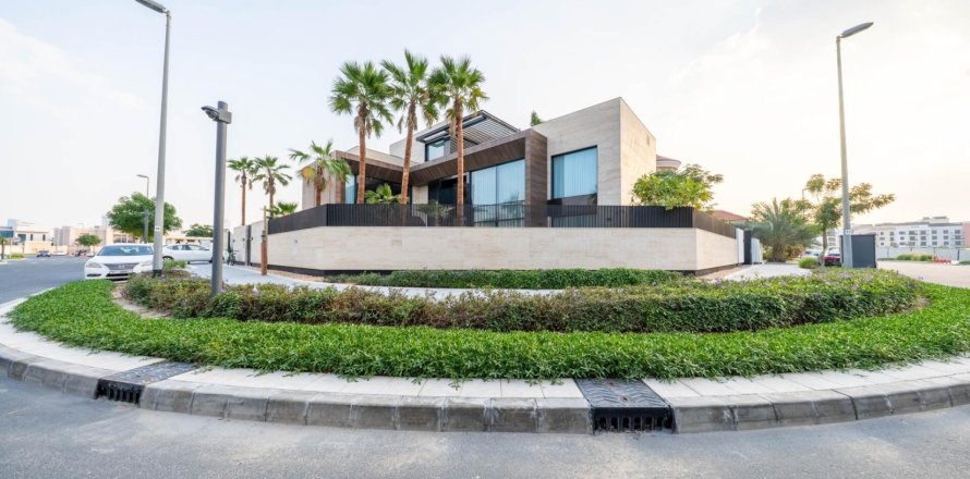 Villa en Jumeirah, Dubai, 6 dormitorios, 1263.76 m², № 133905