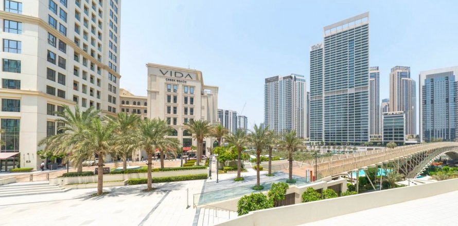 Appartement à Dubai, 3 chambres, 153.1 m², № 109386