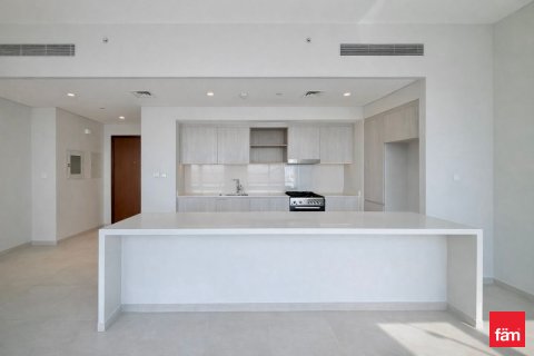Купить квартиру в Дубае: 2 спальни, 107.3м², № 86104 - фото 3