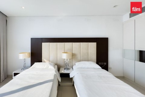 Apartment in Downtown Dubai (Downtown Burj Dubai), Dubai 3 bedrooms, 164.4 sq.m. № 86105 - photo 11