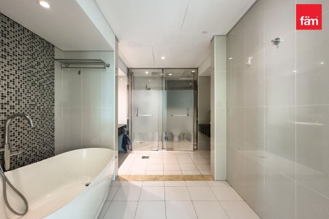 Apartment in Downtown Dubai (Downtown Burj Dubai), Dubai 3 bedrooms, 164.4 sq.m. № 86105 - photo 17