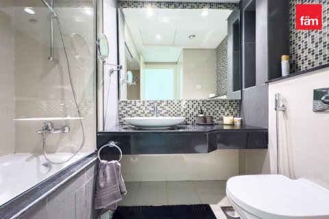 Apartment in Downtown Dubai (Downtown Burj Dubai), Dubai 3 bedrooms, 164.4 sq.m. № 86105 - photo 18