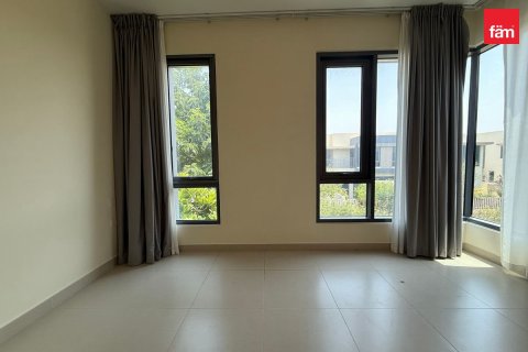 Villa in Dubai Hills Estate, Dubai 4 bedrooms, 201.8 sq.m. № 115798 - photo 13