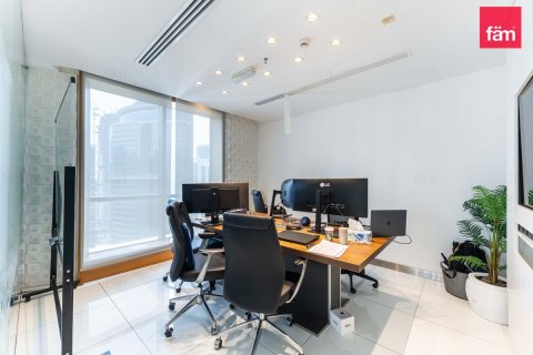 Oficina en Business Bay, Dubai, 147.2 m², № 115797 - foto 12