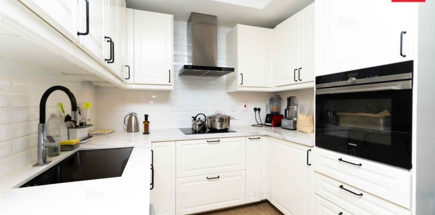 Таунхаус в Дубае, 4 спальни, 309.4м², № 50670