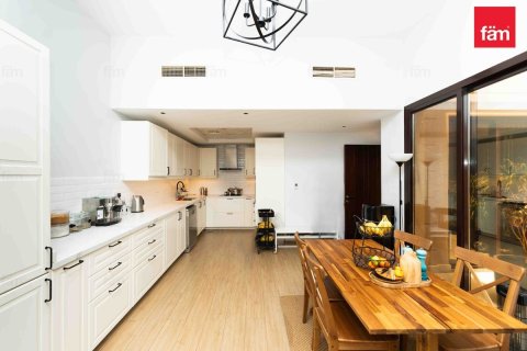 Townhouse in Dubai 4 bedrooms, 309.4 sq.m. № 50670 - photo 2