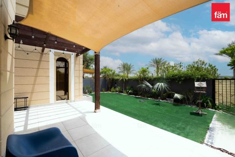 Townhouse in Dubai 4 bedrooms, 309.4 sq.m. № 50670 - photo 5