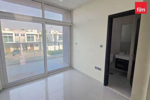 Townhouse in Dubai 3 bedrooms, 112.2 sq.m. № 70454 - photo 7