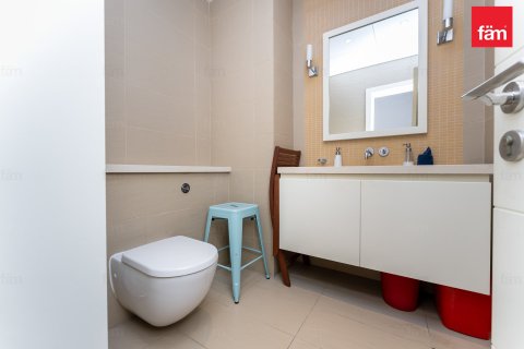 Apartment in Palm Jumeirah, Dubai 3 bedrooms, 210.5 sq.m. № 70452 - photo 28