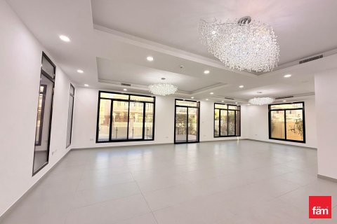 Villa en Al Furjan, Dubai, 5 dormitorios, 600 m², № 76916 - foto 2