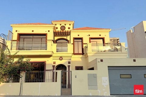Villa en Al Furjan, Dubai, 5 dormitorios, 600 m², № 76916 - foto 13