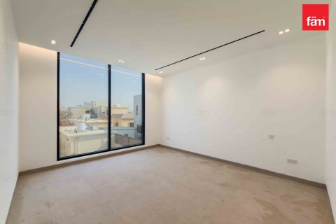 Villa in Al Barsha, Dubai 5 bedrooms, 1254.5 sq.m. № 76915 - photo 16