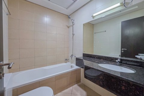 Apartamento en Dubai Sports City, Dubai, 2 dormitorios, 118 m², № 120532 - foto 14