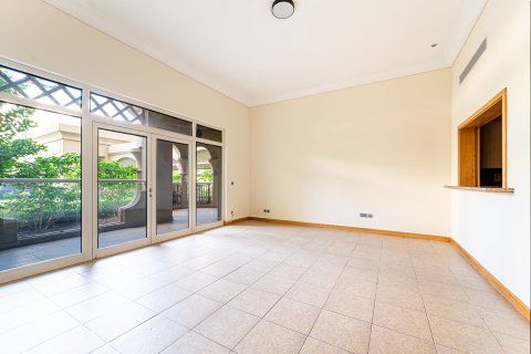 Appartement à Palm Jumeirah, Dubai, 2 chambres, 150 m², № 120536 - photo 4