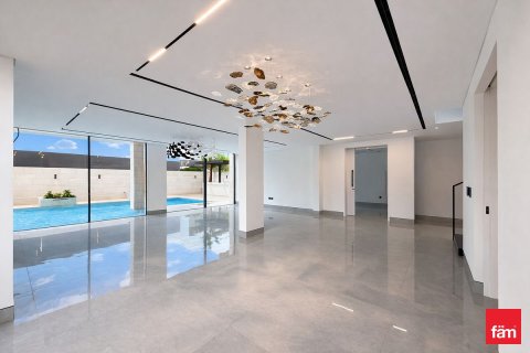 Снять в аренду виллу в Jumeirah Park, Дубай: 5 спален, 561м², № 99925 - фото 16