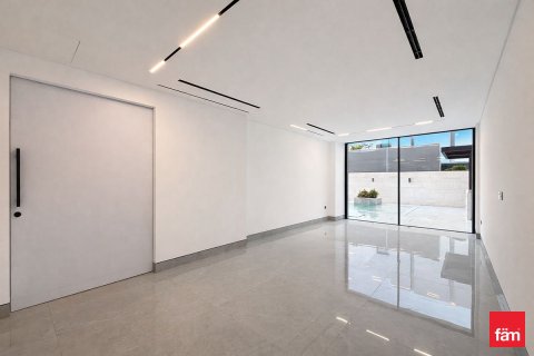 Снять в аренду виллу в Jumeirah Park, Дубай: 5 спален, 561м², № 99925 - фото 14