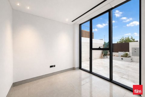 Снять в аренду виллу в Jumeirah Park, Дубай: 5 спален, 561м², № 99925 - фото 10