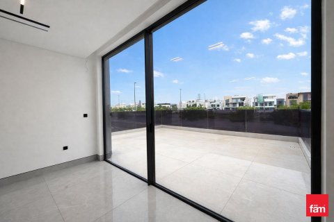 Снять в аренду виллу в Jumeirah Park, Дубай: 5 спален, 561м², № 99925 - фото 5